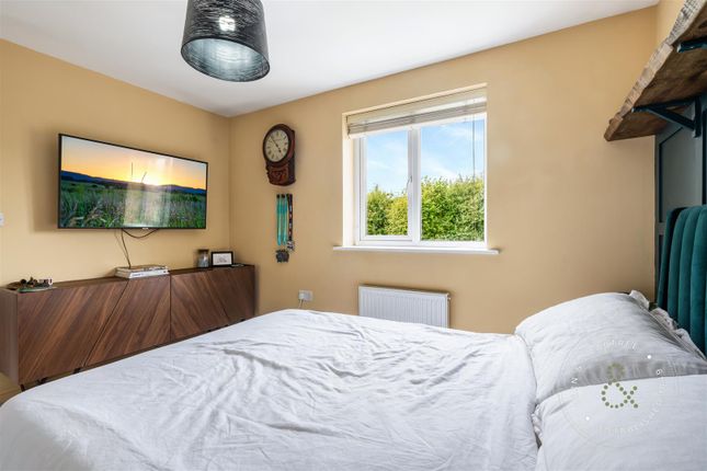 Long Heath Close, Hern Crabtree (42).Jpg