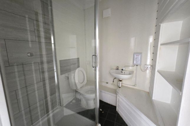 Flat 3, 144 High Street, Ramsgate photo 3