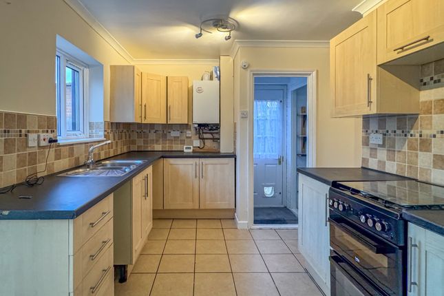 44 Balmoral Road, Gaywood, Norfolk photo 4