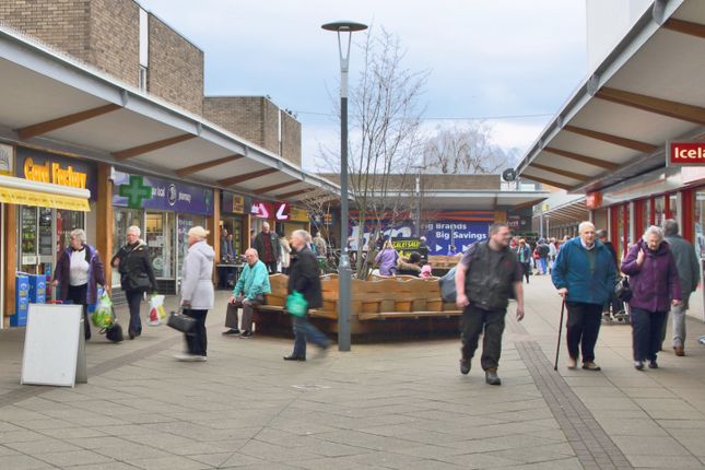 Retail premises to let in Blaydon Shopping Centre, Blaydon