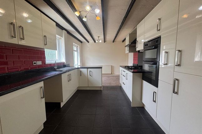 13, Heol Y Dderwen, Cardiff photo 3