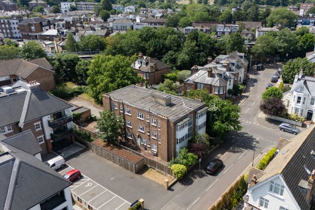 Wick House, 10 Station Road,, London photo 2