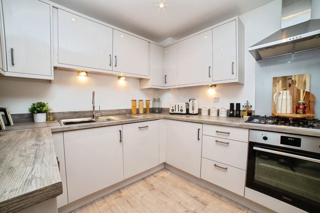54, Aumonier Way, Alfreton photo 3