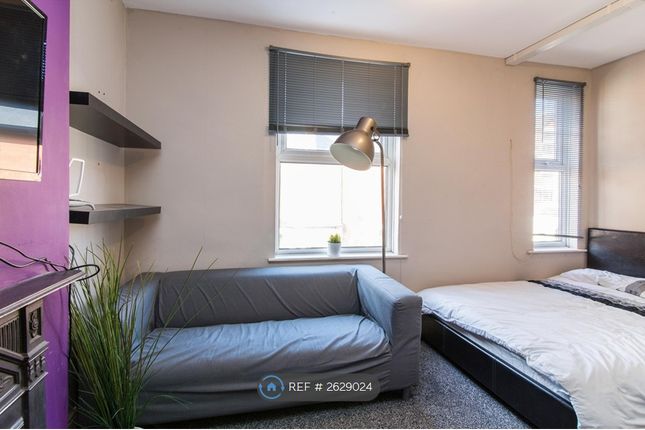 Ensuite Room