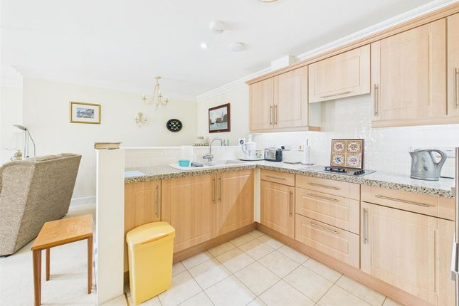 3c Barclay Mews, Cromer photo 2