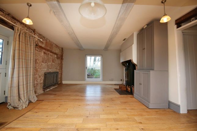 2 Old Vicarage Cottages, Dimble Lane, Stoke-On-Trent photo 3