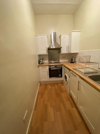 Thumbnail Flat to rent in Cathcart Place, Dalry, Edinburgh