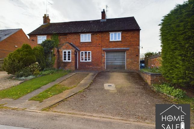 Thumbnail Cottage for sale in High Street, Naseby, Northampton
