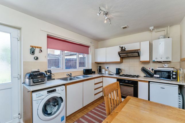 1, Eleri Close, Denbighshire photo 4