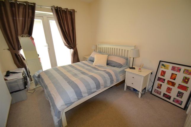 21, The Cedars, Turnford photo 5