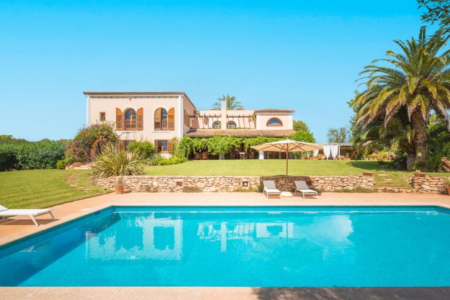 Villa for sale in Santa Eulalia, Illes Balears, Spain