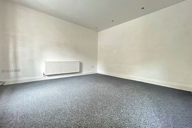 2 Beck Mews Reva Syke Road, Bradford photo 5