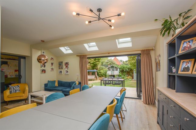 51, Vaughan Williams Way, Brentwood photo 4