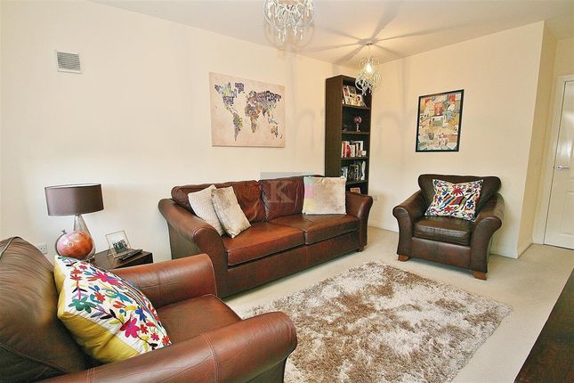 Flat 1, Marsh Court, Hayes photo 2