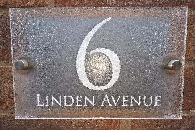 6, Linden Avenue, Newark photo 2
