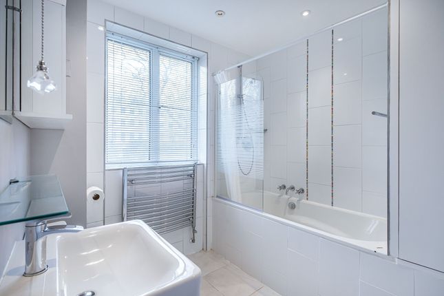Terraced house for sale in Hyde Park Square, London