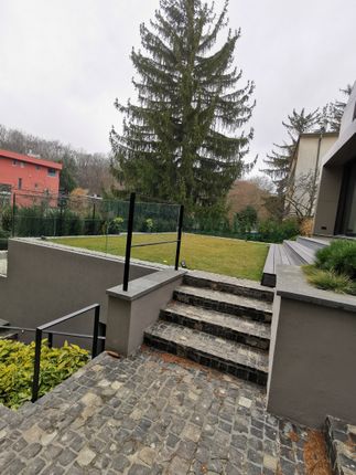 Villa for sale in Kurucles, Budapest, Hungary