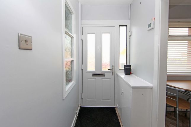 33, Poplar Drive, Telford photo 3