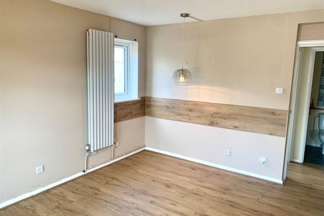 1 Glenmore Court, St. Winefrides Road, Littlehampton photo 4