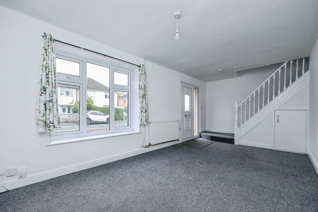 66, Foxearth Avenue, Nottingham photo 3
