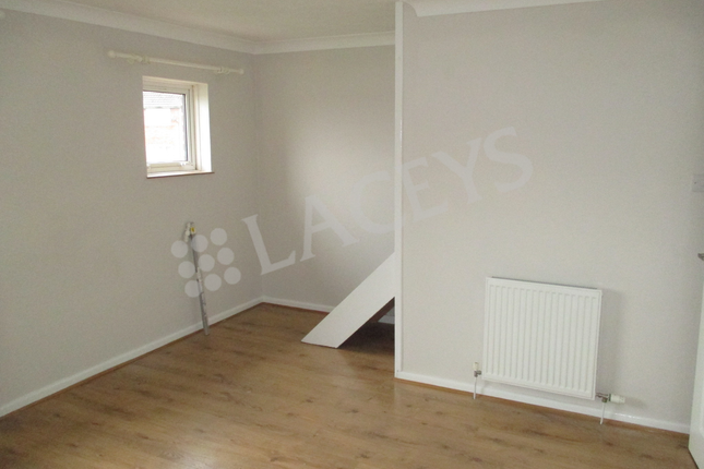 33 St. Johns Road, Yeovil photo 4