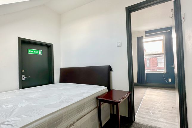 Flat 3, 23, Sneinton Boulevard, Sneinton photo 4