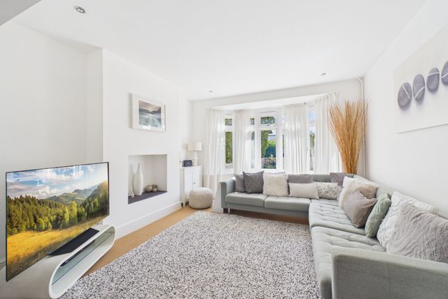 387 Cherry Hinton Road, Cambridge photo 2