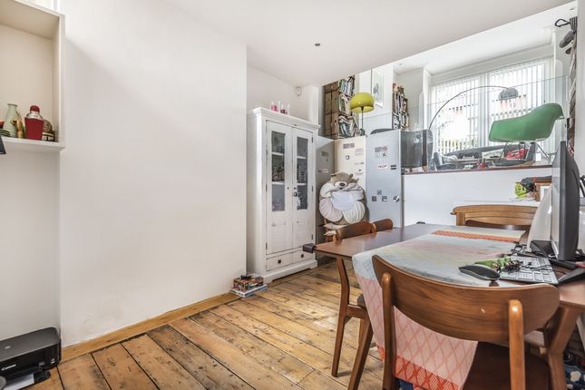 82, Harberton Road, London photo 3