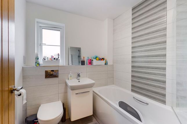7, Chivilas Road, Camborne photo 4