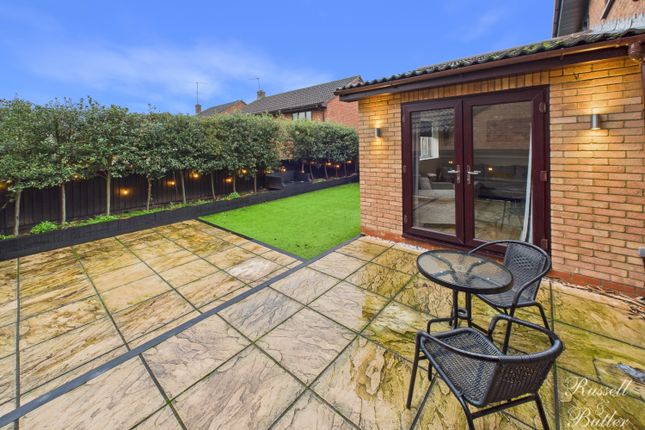8, Kingfisher Road, Buckingham photo 4