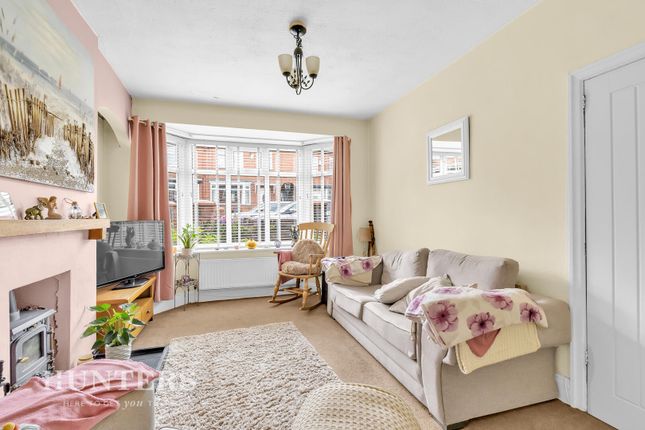 5, Gracie Avenue, Oldham photo 4