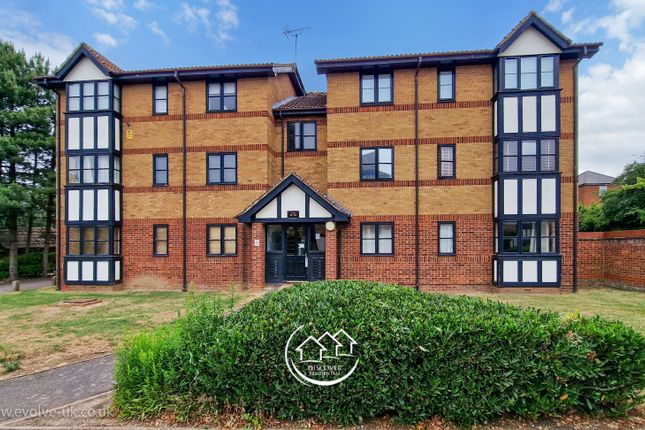 28 , Woodvale Way, London photo 3