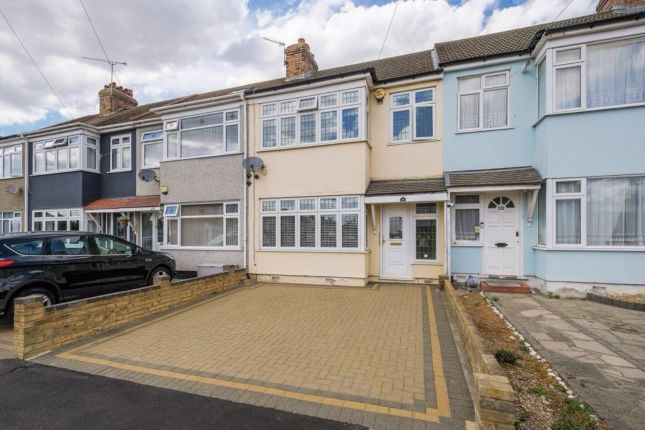 Terraced house to rent in Hulse Avenue, Romford