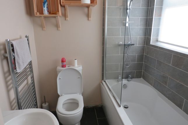 1, COVENTRY photo 3