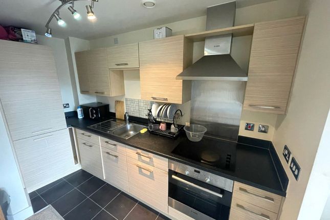 Apartment 24, 2, Langley Walk, West Midlands photo 5