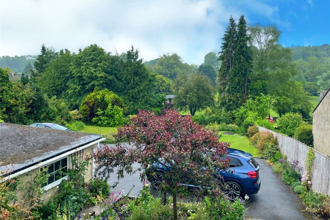 6, Meadow View, Cirencester photo 4