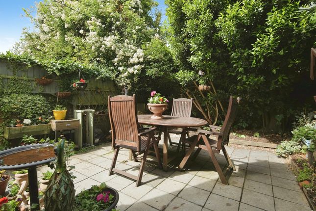 Ground Floor Flat, 8, Glendale Road, Hove photo 3