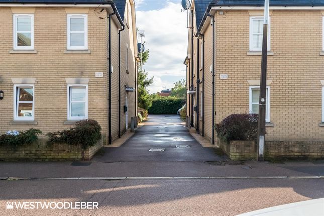 Flat for sale in Ashby Court, Whitley Road, Hoddesdon