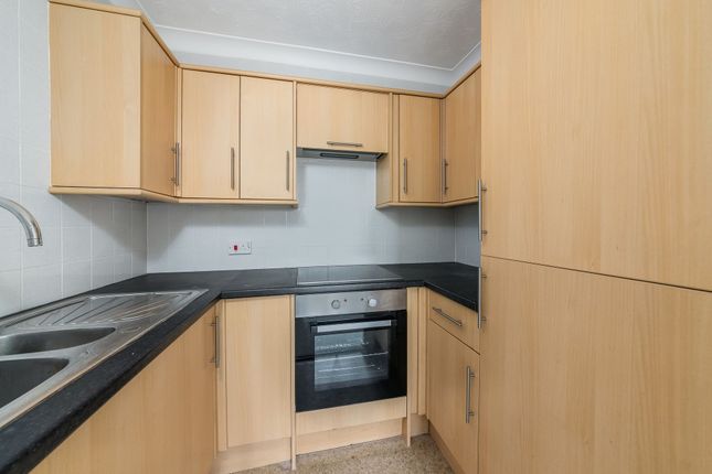 Flat 43, Cygnet Court Caldecott Road, Abingdon photo 3