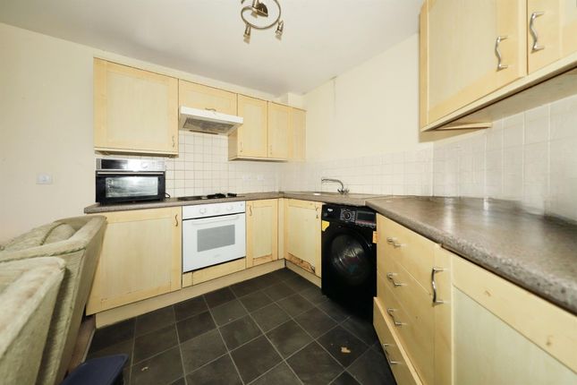 63, Purcell Road, Wolverhampton photo 2