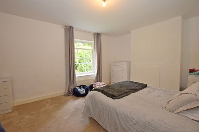 Hurst Cottages, Aldwick Street, Bognor Regis photo 4
