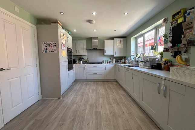 6, Blacksmith Way, Northamptonshire photo 3