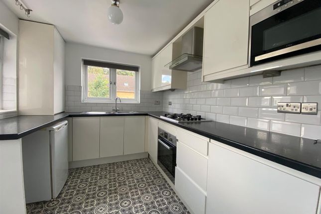 4, Boundary Road, Chatham photo 2