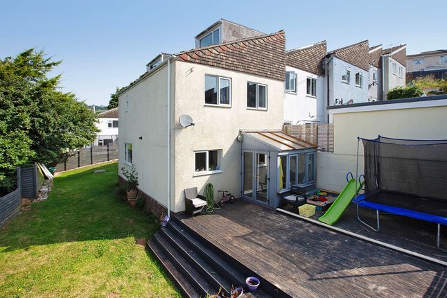 9 Nelson Close, Teignmouth photo 4