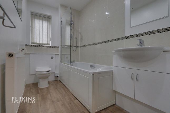 Corbins Lane, Harrow photo 2