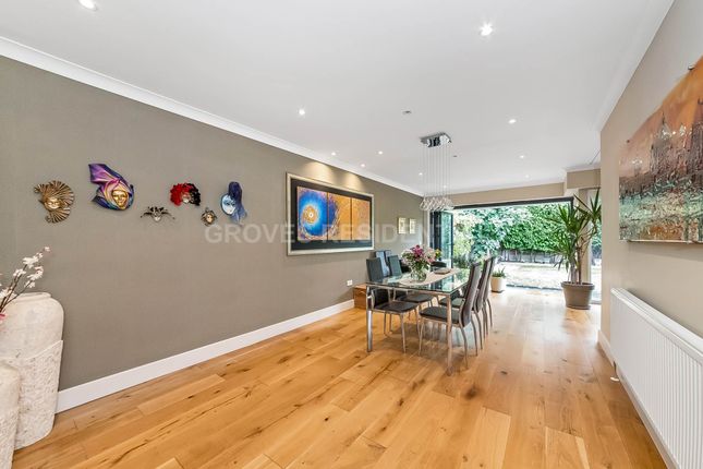 39, Van Dyck Avenue, New Malden photo 4