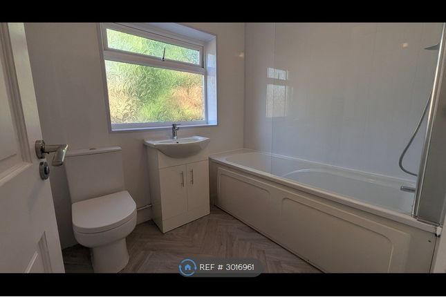 Green St, Morriston, Swansea photo 4