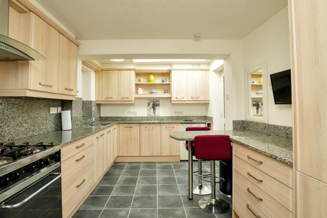 19, Pasture Close, York photo 3