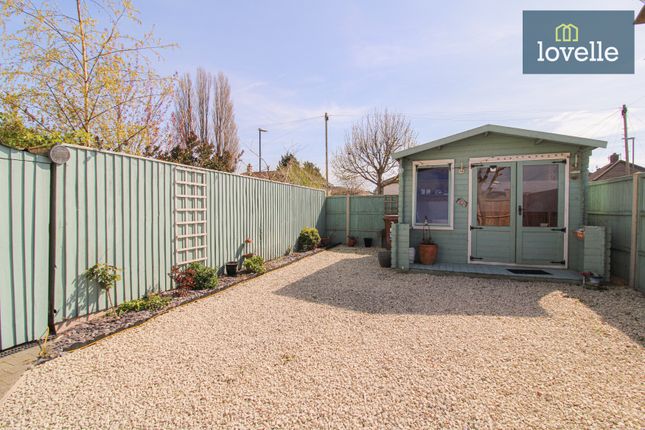 7, Watford Avenue, Grimsby photo 3