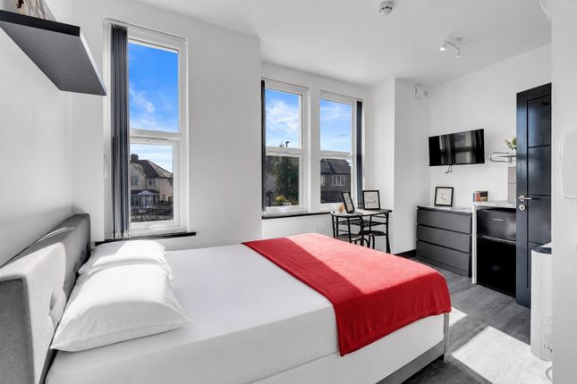 Room 4 189, North Road, Southall photo 5